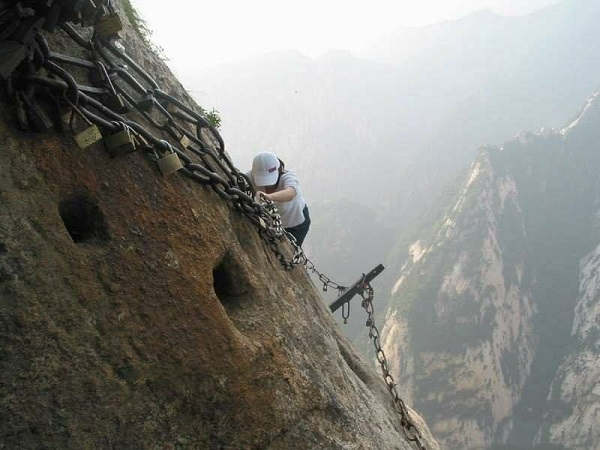 sentiero montagna hua shan